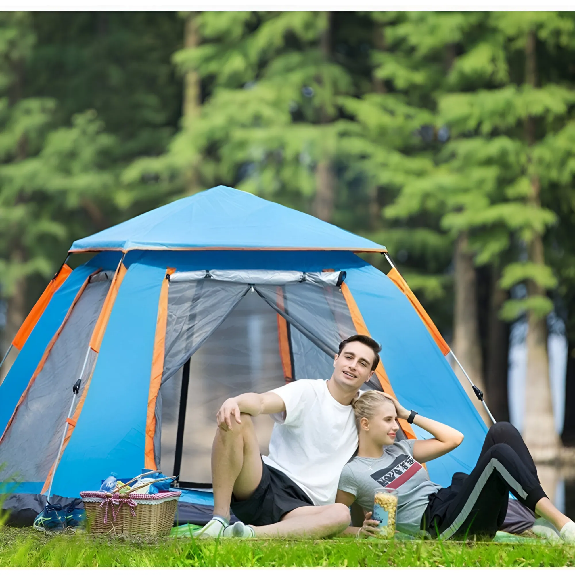 2.15m x 2.15m x 1.42m 4 Corner Outdoor Automatic Pop-up Camping Tent 1831241