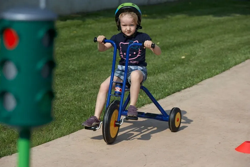 Atlantic Series Medium 12" Tricycle