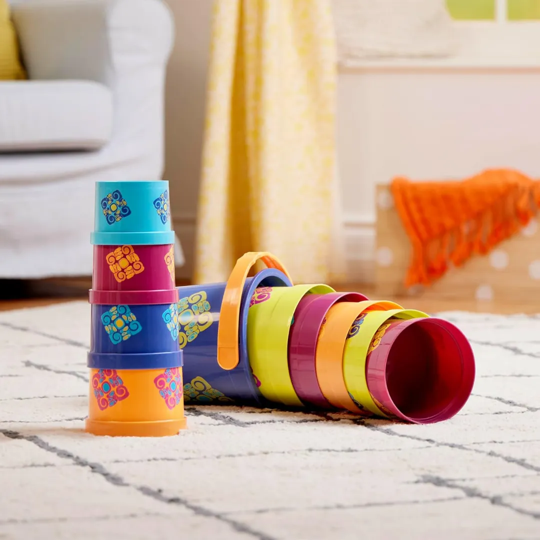 B.Toys Stacking Cups Bazillion Buckets (18m )